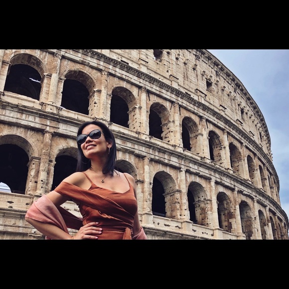 Meet your Posher, Ivette - Picture 3 of 6